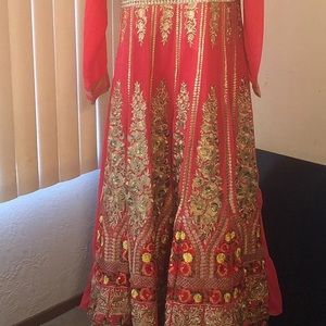 Beautiful heavy full length gown for wedding/party